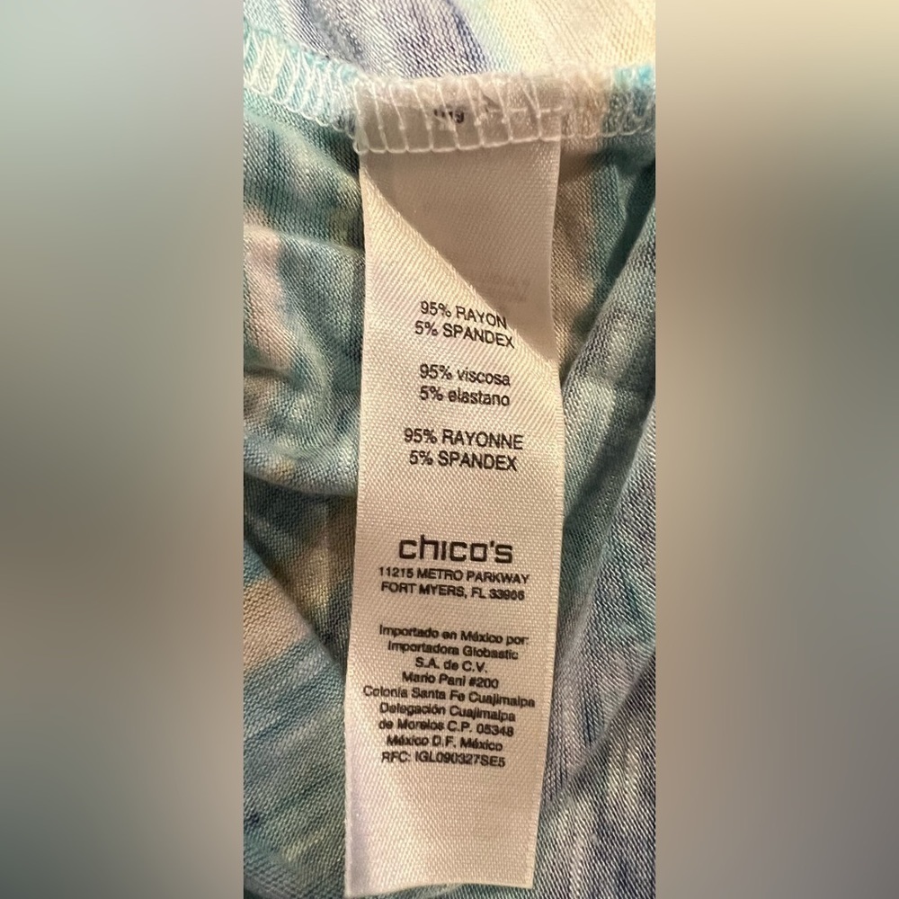 Easywear by Chico’s multicolor pull over V-neck top size 2/12 - Picture 5 of 6